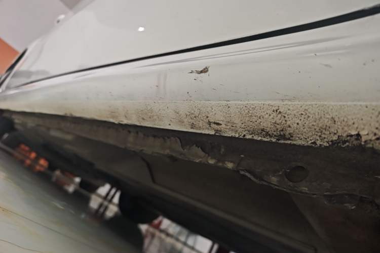 Used Peugeot 508 2015 2.0L Automatic Zhiyi Edition Right Side Sill