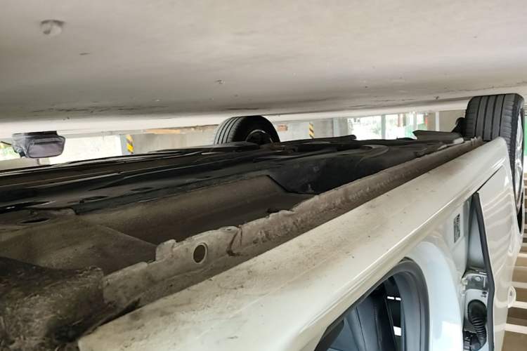 Used Peugeot 508 2015 1.6THP Automatic Zhiiyi Edition Right Side Sill