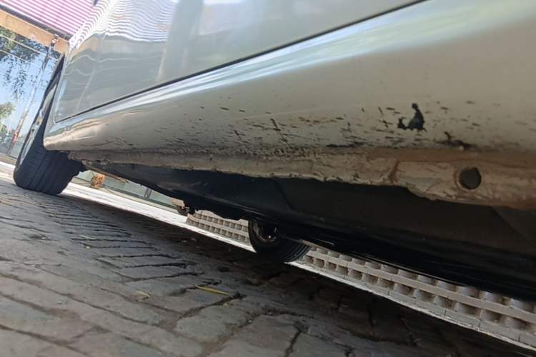 Used Peugeot 508 2015 2.0L Automatic Zhiyi Edition Right Side Sill
