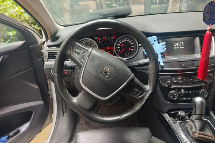 Used Peugeot 508 2015 1.6THP Automatic Prestige Edition Steering Wheel