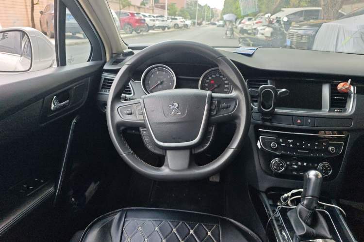 Used Peugeot 508 2015 1.6THP Automatic Prestige Edition Steering Wheel