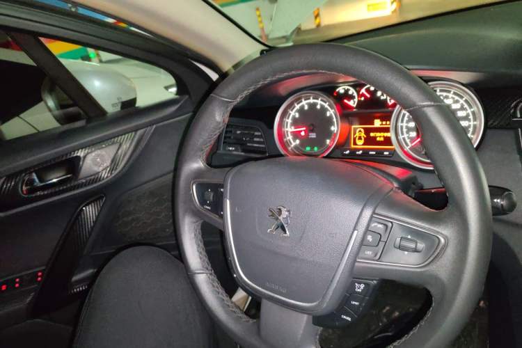 Used Peugeot 508 2015 1.6THP Automatic Zhiiyi Edition Steering Wheel