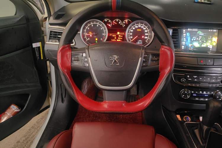 Used Peugeot 508 2015 1.6THP Automatic Zhiiyi Edition Steering Wheel