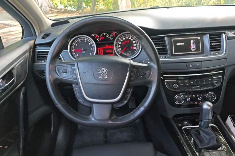 Used Peugeot 508 2015 1.6THP Automatic Prestige Edition Steering Wheel