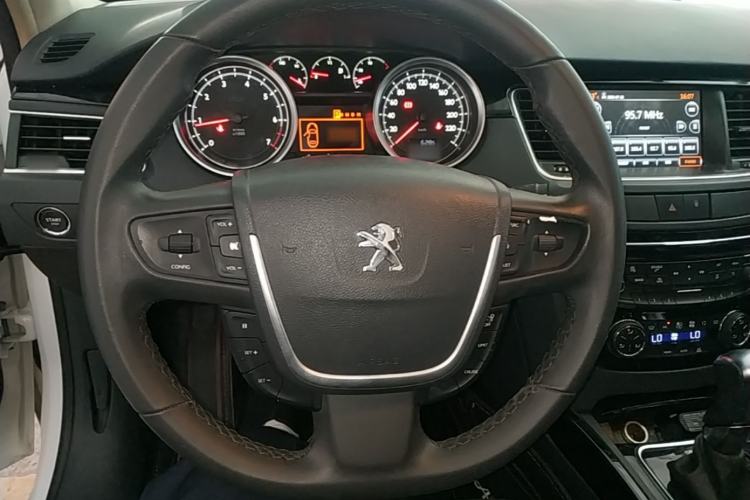 Used Peugeot 508 2015 1.6THP Automatic Prestige Edition Steering Wheel