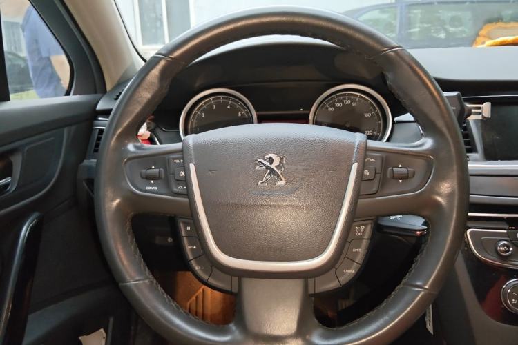 Used Peugeot 508 2015 2.0L Automatic ZhiZhen Edition Steering Wheel