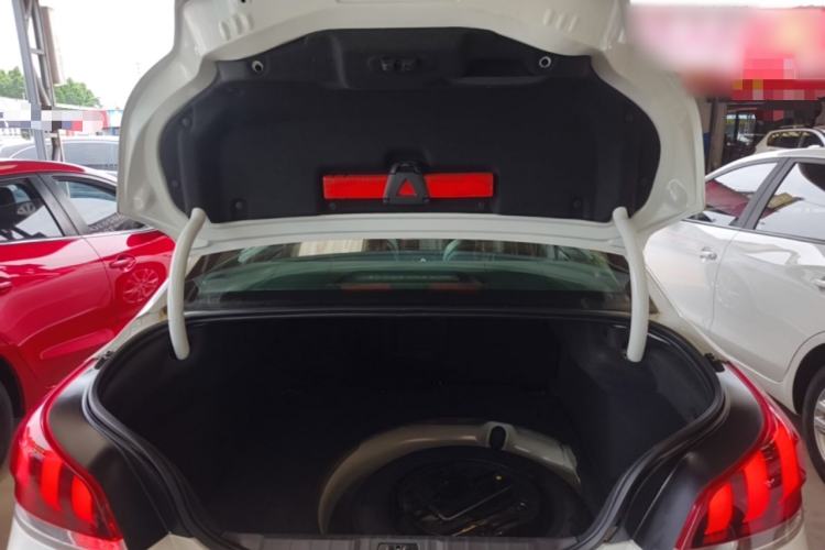 Used Peugeot 508 2015 2.0L Automatic ZhiZhen Edition Trunk