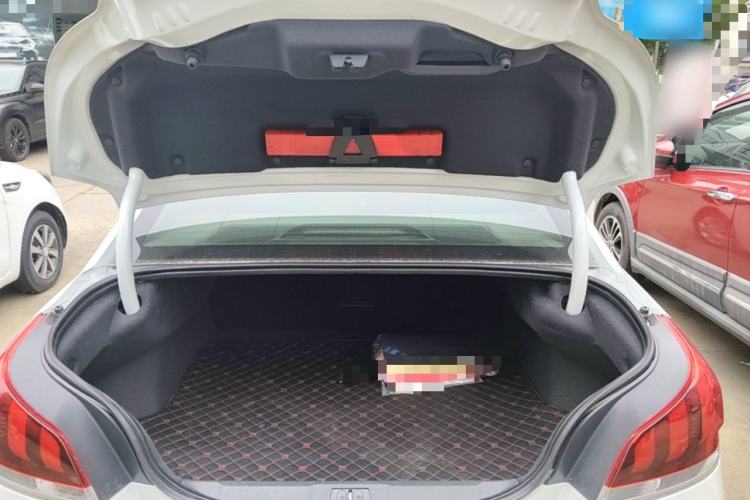 Used Peugeot 508 2015 2.0L Automatic ZhiZhen Edition Trunk