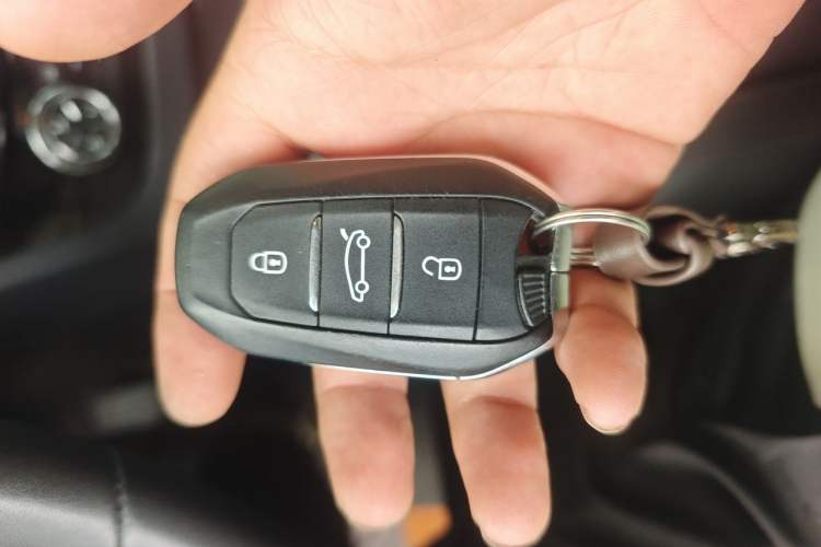 Used Peugeot 508 2015 1.6THP Automatic Prestige Edition Vehicle Key