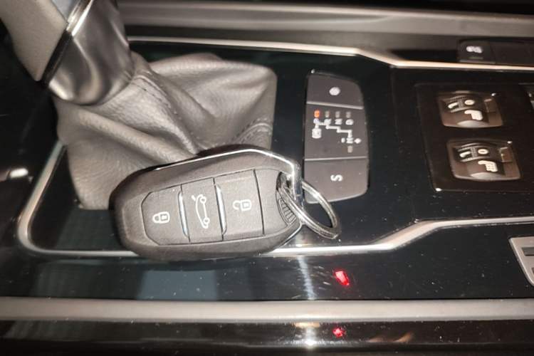 Used Peugeot 508 2015 1.6THP Automatic Prestige Edition Vehicle Key