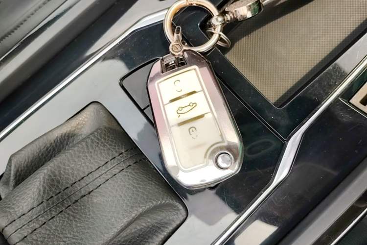 Used Peugeot 508 2015 1.6THP Automatic Zhiiyi Edition Vehicle Key