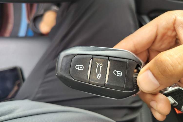 Used Peugeot 508 2015 1.6THP Automatic Prestige Edition Vehicle Key