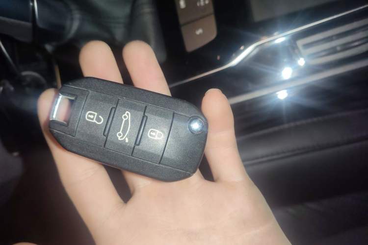 Used Peugeot 508 2015 1.6THP Automatic Zhiiyi Edition Vehicle Key