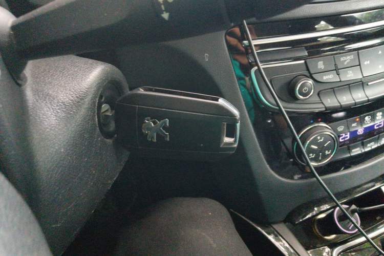 Used Peugeot 508 2015 2.0L Automatic Zhiyi Edition Vehicle Key