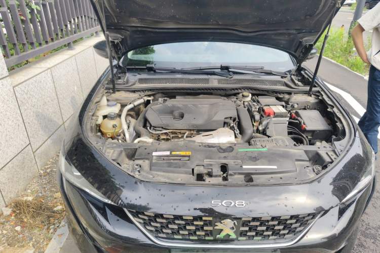 Used Peugeot 508 2019 508L 400THP PureTech X Phoenix Edition China VI Standard Engine Bay Right
