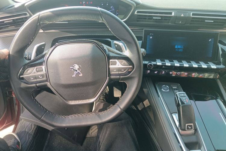 Used Peugeot 508 2019 508L 400THP PureTech X Phoenix Edition China VI Standard Center Console
