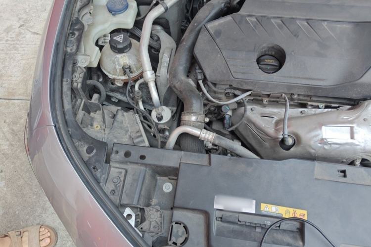 Used Peugeot 508 2019 508L 400THP PureTech Driving Control Version China VI Standard Engine Bay Right