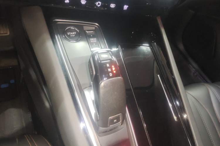 Used Peugeot 508 2019 508L 400THP PureTech Driving Control Version China VI Standard Gear Lever