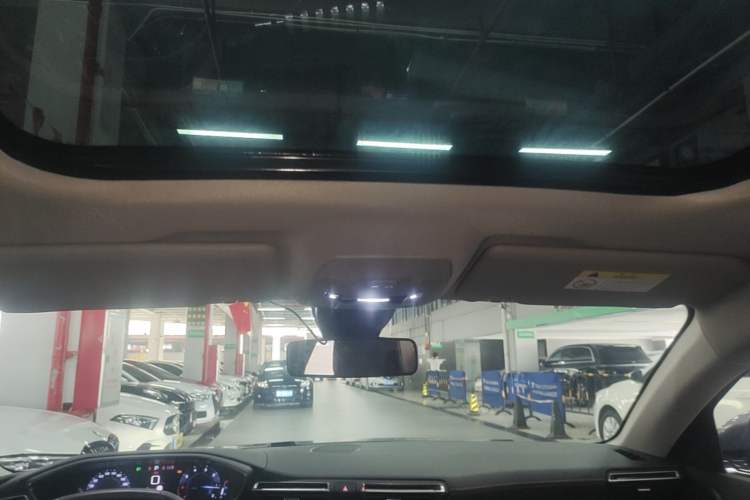 Used Peugeot 508 2019 508L 400THP PureTech Driving Control Version China VI Standard Headliner