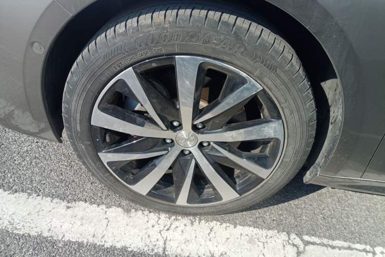 Used Peugeot 508 2019 508L 400THP PureTech X Phoenix Edition China VI Standard Left Front Wheel Hub