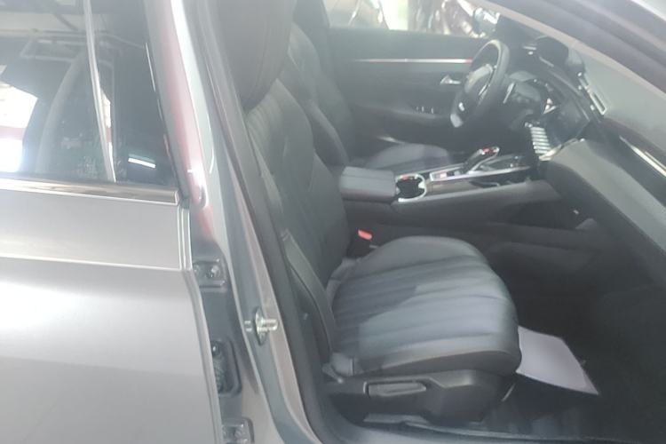 Used Peugeot 508 2019 508L 400THP PureTech Driving Control Version China VI Standard Right Front Seat