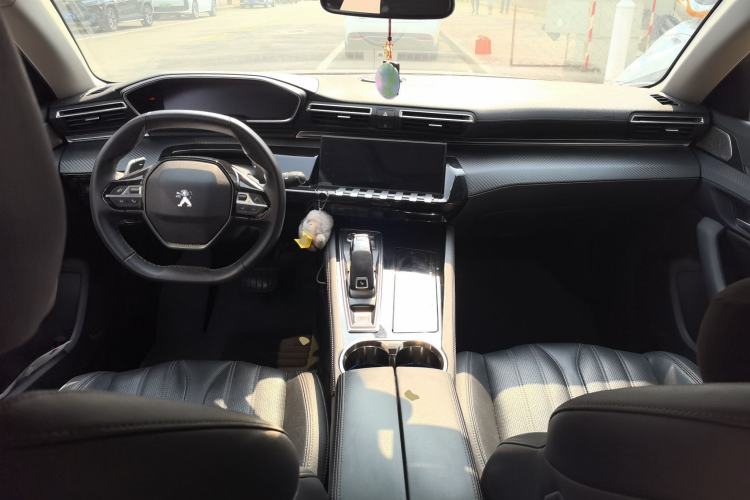 Used Peugeot 508 2019 508L 400THP PureTech Passion Edition China VI standard Center Console