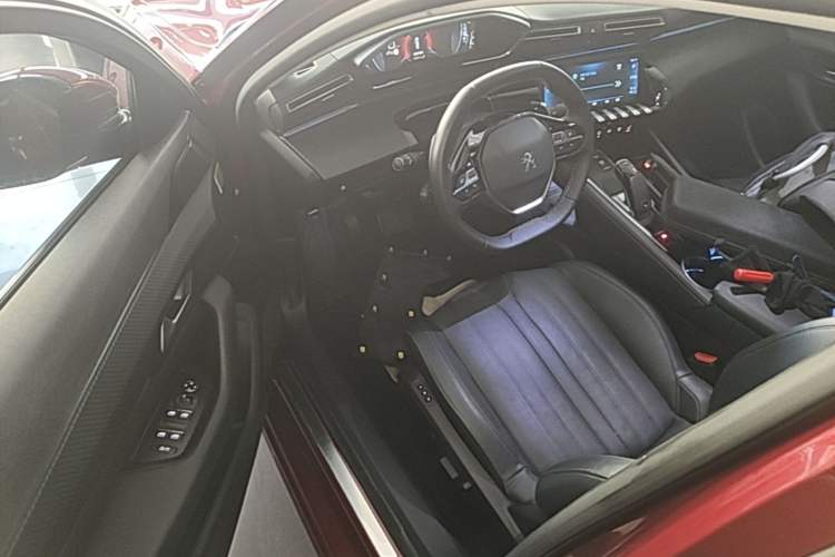 Used Peugeot 508 2019 508L 400THP PureTech Passion Edition China VI standard Driver Seat