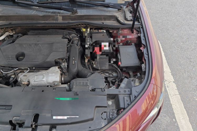 Used Peugeot 508 2019 508L 400THP PureTech Driving Control Version China VI Standard Engine Bay Left