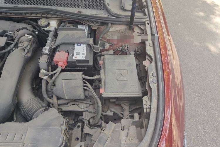 Used Peugeot 508 2019 508L 400THP PureTech Passion Edition China VI standard Engine Bay Left