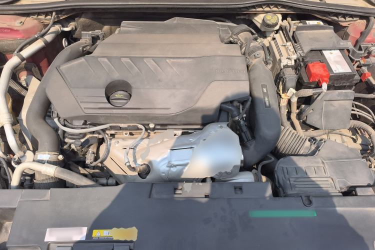 Used Peugeot 508 2019 508L 400THP PureTech Passion Edition China VI standard Engine Bay