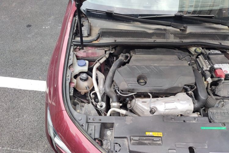 Used Peugeot 508 2019 508L 400THP PureTech X Phoenix Edition China VI Standard Engine Bay Right