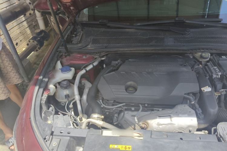 Used Peugeot 508 2019 508L 400THP PureTech Driving Control Version China VI Standard Engine Bay Right