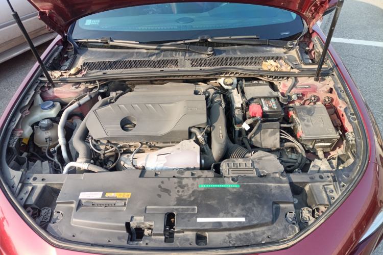 Used Peugeot 508 2019 508L 400THP PureTech Passion Edition China VI standard Engine Bay