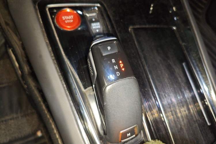 Used Peugeot 508 2019 508L 400THP PureTech Driving Control Version China VI Standard Gear Lever