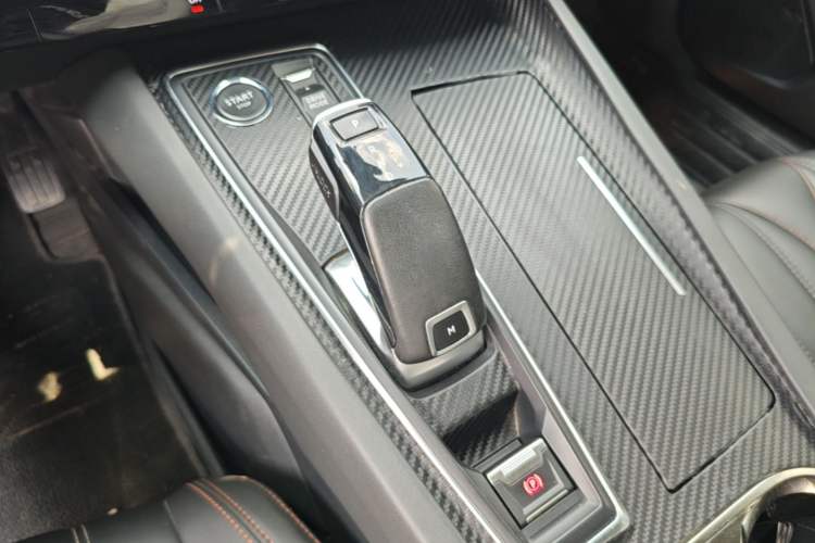 Used Peugeot 508 2019 508L 400THP PureTech Driving Control Version China VI Standard Gear Lever