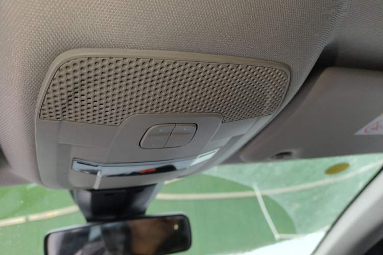 Used Peugeot 508 2019 508L 400THP PureTech Driving Control Version China VI Standard Headliner