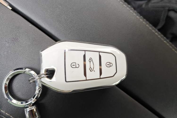 Used Peugeot 508 2019 508L 400THP PureTech Passion Edition China VI standard Interior 1