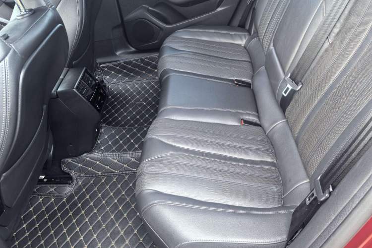 Used Peugeot 508 2019 508L 400THP PureTech Passion Edition China VI standard Interior 3