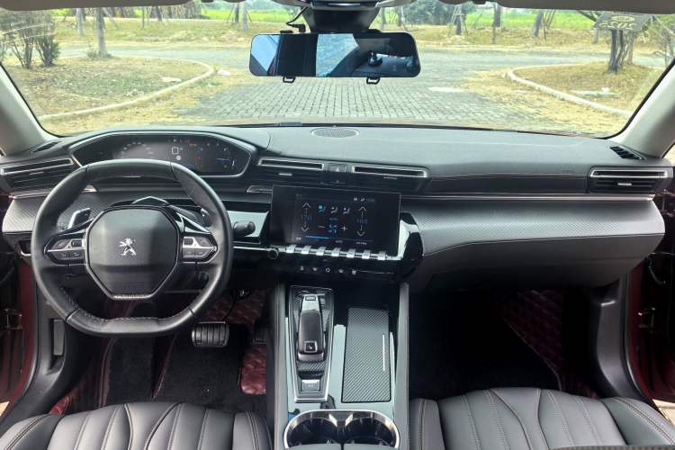 Used Peugeot 508 2019 508L 400THP PureTech Driving Control Version China VI Standard Interior 4