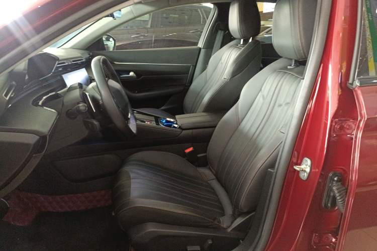 Used Peugeot 508 2019 508L 400THP PureTech Driving Control Version China VI Standard Left Front Seat
