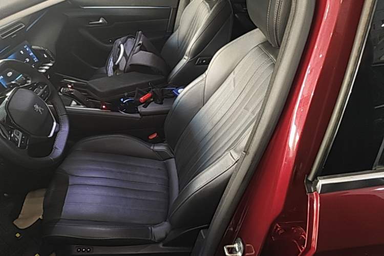 Used Peugeot 508 2019 508L 400THP PureTech Passion Edition China VI standard Left Front Seat