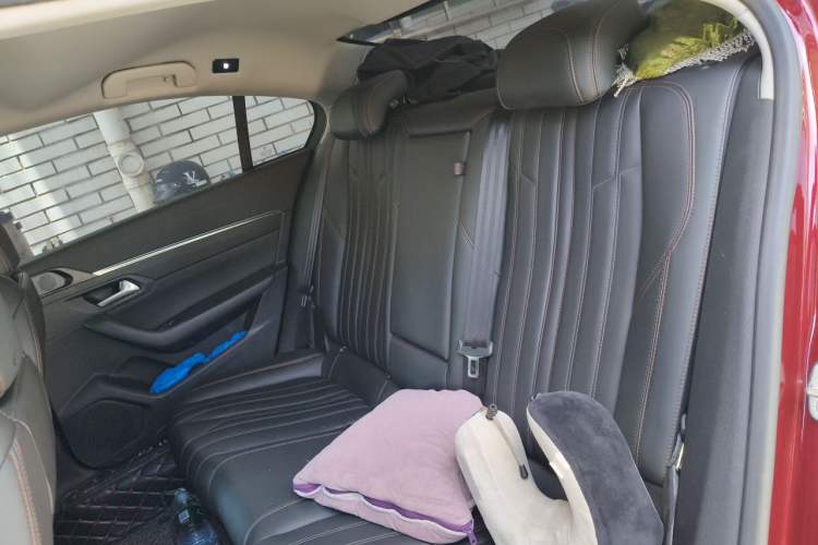 Used Peugeot 508 2019 508L 400THP PureTech Driving Control Version China VI Standard Left Rear Seat