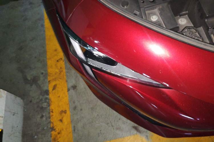 Used Peugeot 508 2019 508L 400THP PureTech Driving Control Version China VI Standard Right Front Headlight