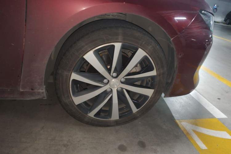Used Peugeot 508 2019 508L 400THP PureTech Passion Edition China VI standard Right Front Wheel Hub