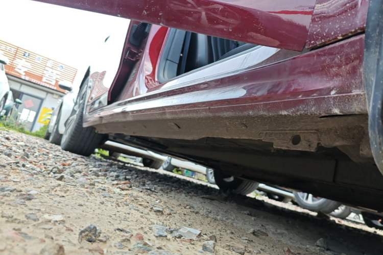 Used Peugeot 508 2019 508L 400THP PureTech Driving Control Version China VI Standard Right Side Sill