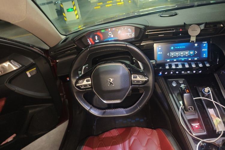 Used Peugeot 508 2019 508L 400THP PureTech Passion Edition China VI standard Steering Wheel