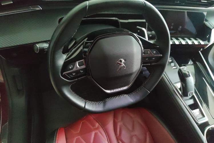 Used Peugeot 508 2019 508L 400THP PureTech Passion Edition China VI standard Steering Wheel