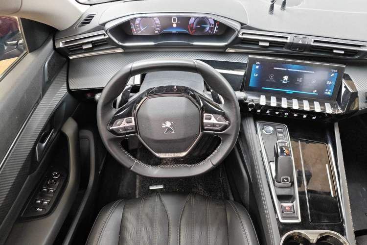 Used Peugeot 508 2019 508L 400THP PureTech Passion Edition China VI standard Steering Wheel
