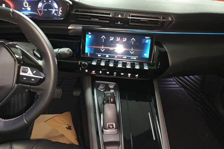 Used Peugeot 508 2019 508L 400THP PureTech Passion Edition China VI standard Audio And AC Panel
