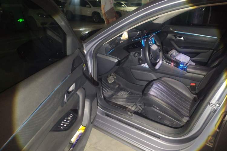 Used Peugeot 508 2019 508L 400THP PureTech Passion Edition China VI standard Driver Seat
